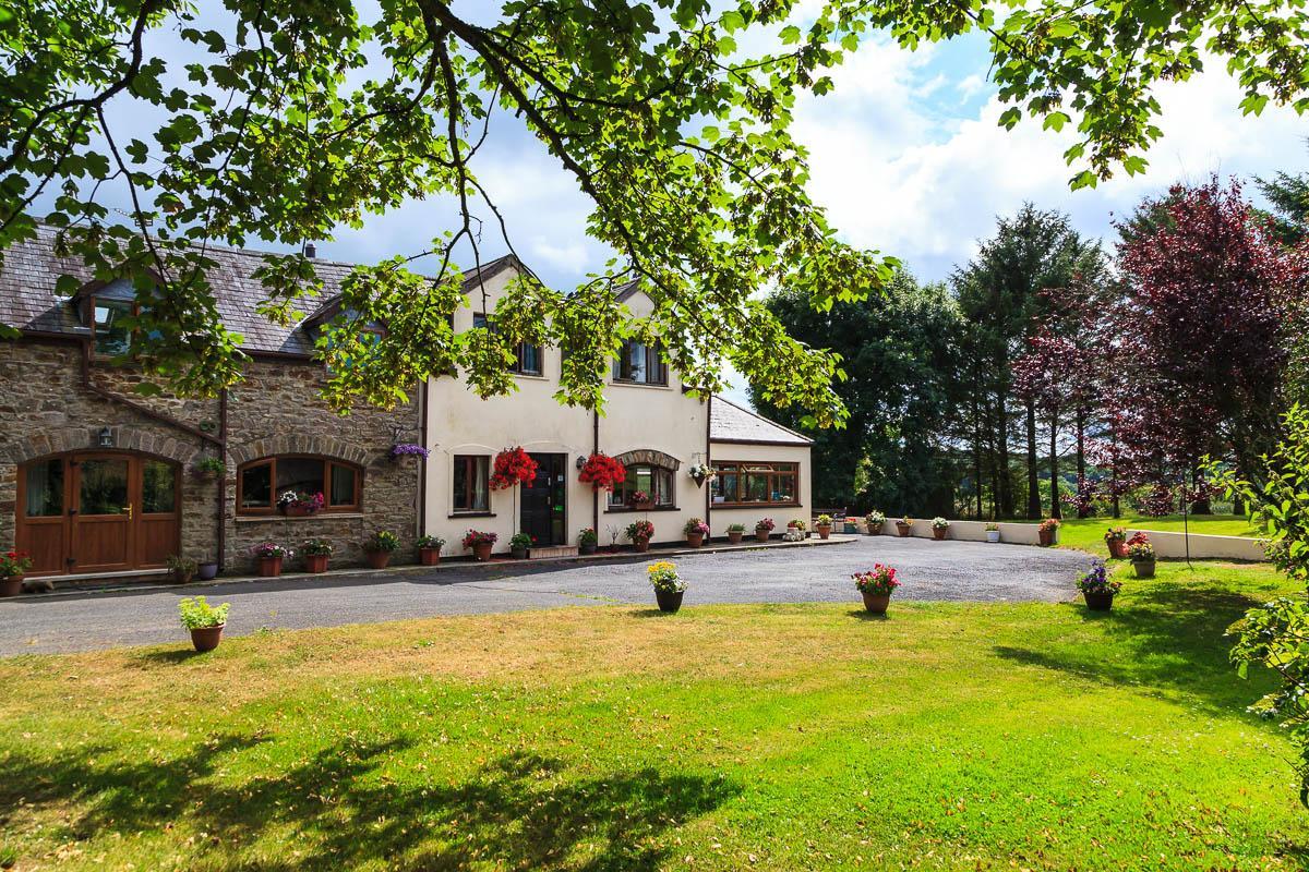 Langdon Farm Guest House Kilgetty Екстериор снимка
